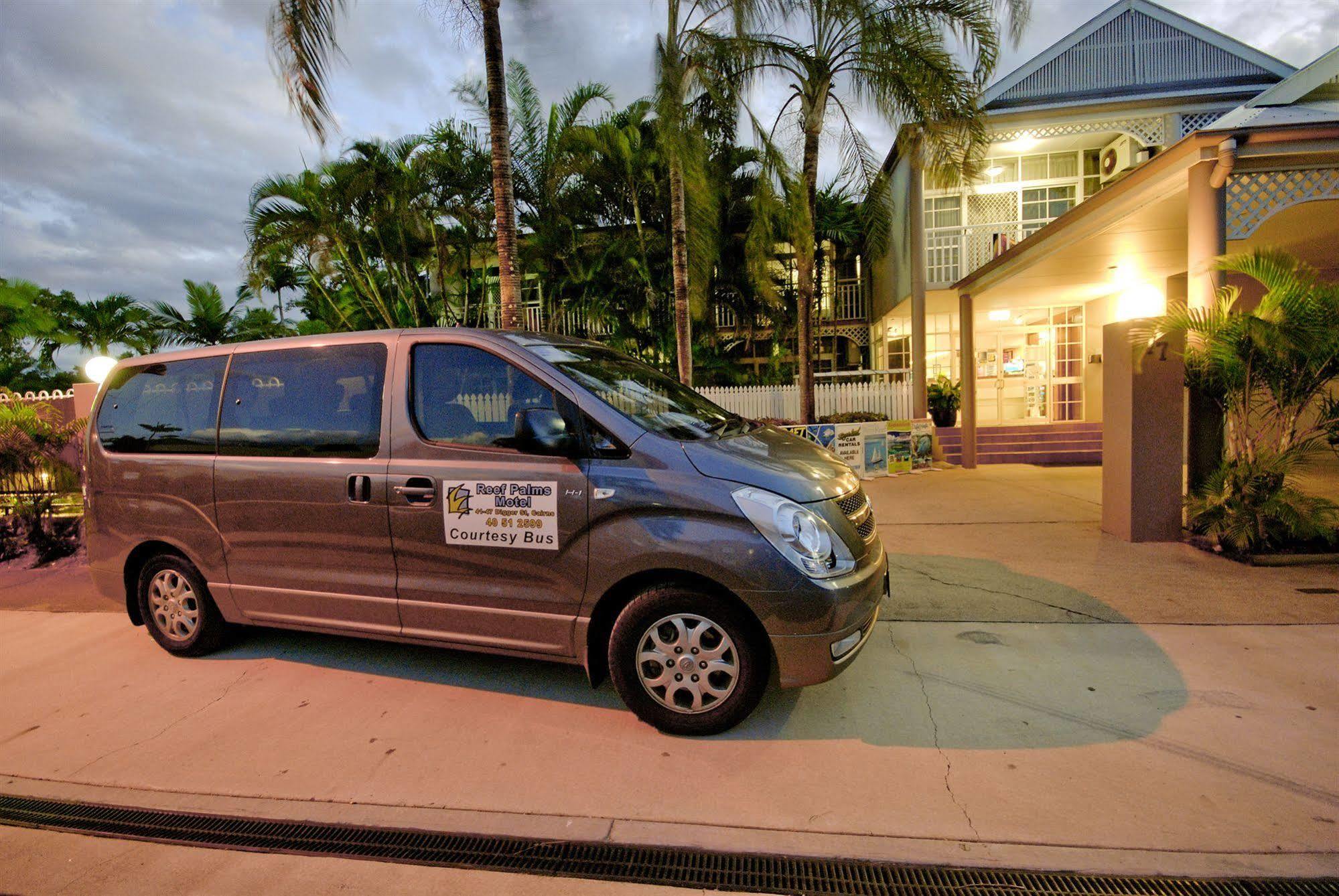 Motel Reef Palms Cairns Exterior foto